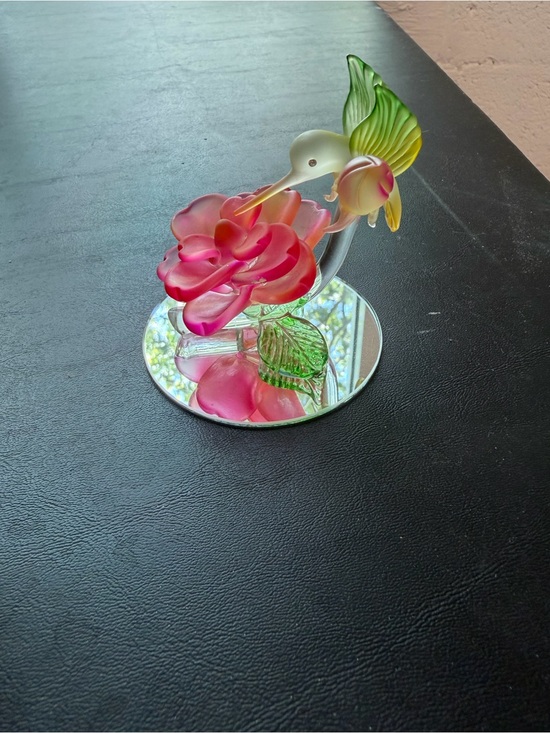 None Other - Handblown Glass Hummingbird and Pink Flower Accent Figurine